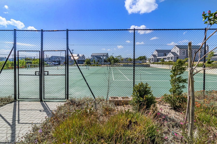 4 Bedroom Property for Sale in Aan de Wijnlanden Western Cape